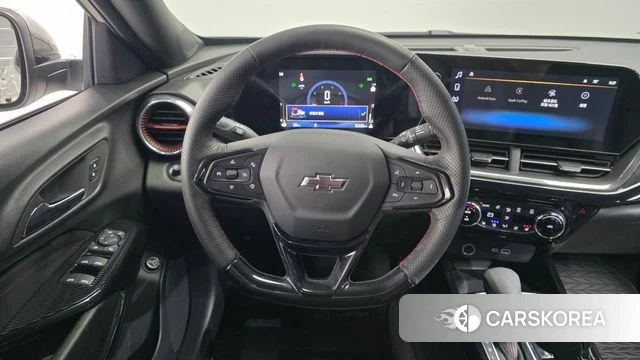 Chevrolet (GM Daewoo) Trax Crossover 2026 Жемчужный цвет из Кореи, фото 4