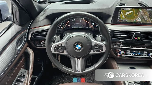 BMW 5 Series (G30) id 4568408 из Кореи 4
