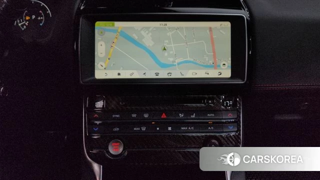 Jaguar XE 2019 Красный из Кореи, фото 4