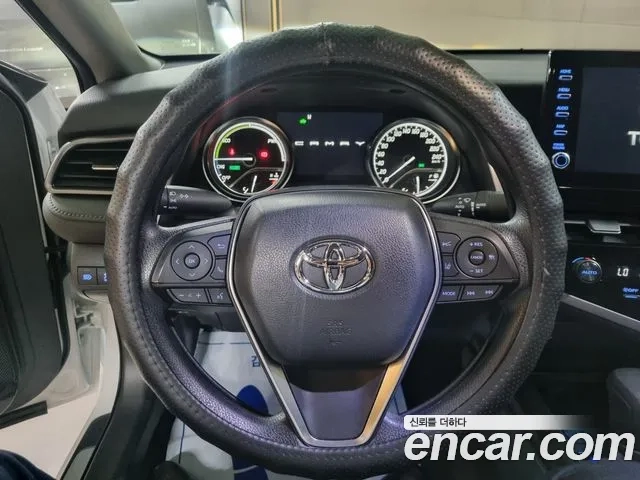 Toyota Camry (XV70) 2023 Белый из Кореи, фото 4