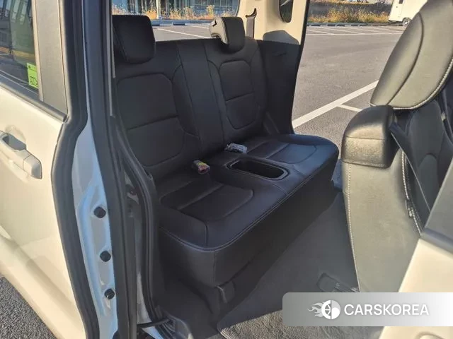 Kia The New Kia Ray EV 2023 Белый из Кореи, фото 4