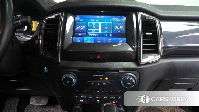 Ford Ranger 3rd Generation 2021 Белый из Кореи, фото 4