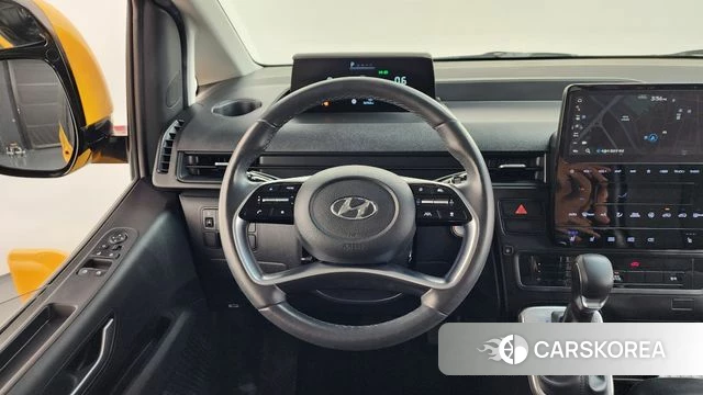 Hyundai Staria 2022 Желтый из Кореи, фото 4