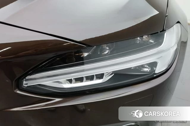 Volvo S90 2019 Коричневый из Китая, фото 4
