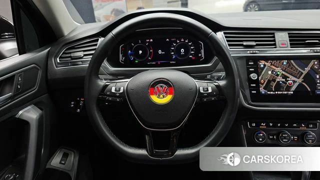 Volkswagen Tiguan Allspace 2020 Черный из Кореи, фото 4