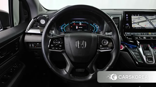 Honda Odyssey 2018 Серый из Кореи, фото 4