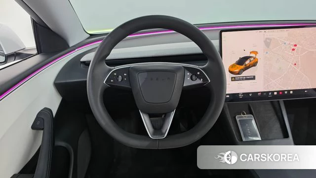 Tesla Model 3 2024 Белый из Кореи, фото 4