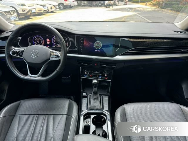Volkswagen Passat 2022 Черный из Китая, фото 4