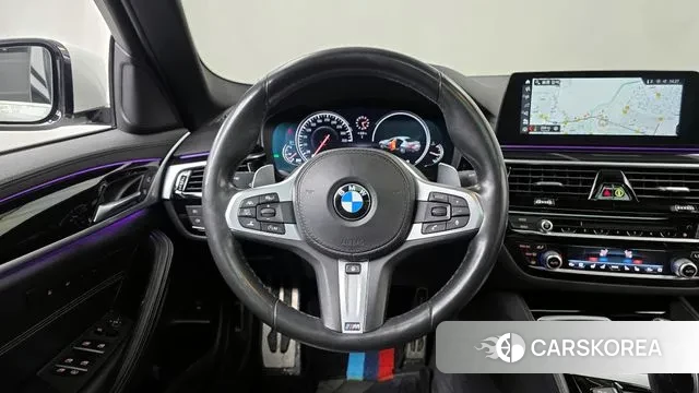 BMW 5 Series (G30) 2018 Белый из Кореи, фото 4