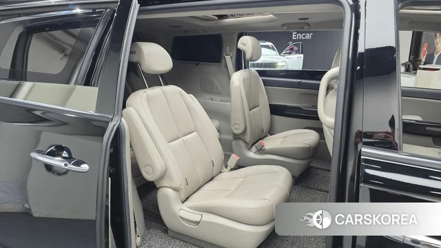 Kia The New Carnival 2019 Черный из Кореи, фото 4