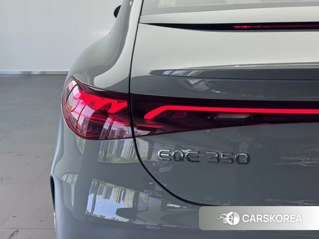 Mercedes-Benz EQE 2023 Темно-серый из Китая, фото 4