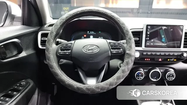 Hyundai Venue 2023 Белый из Кореи, фото 4