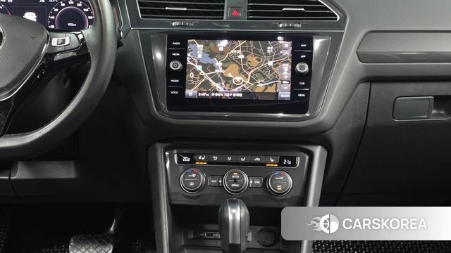Volkswagen Tiguan Allspace 2020 Серый из Кореи, фото 4