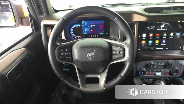 Ford Bronco 6th Generation 2022 Желтый из Кореи, фото 4
