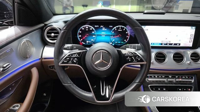 Mercedes-Benz E-Class W213 2021 Черный из Кореи, фото 4