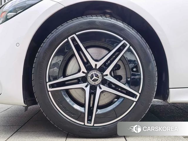 Mercedes-Benz Class C 2024 Белый из Китая, фото 4