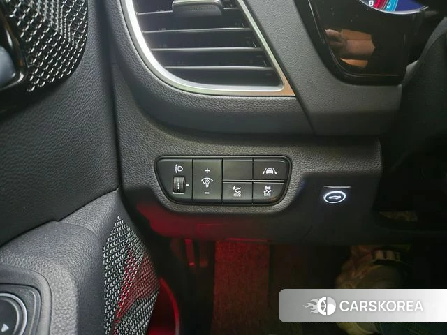 Kia Seltos 2021 Красный из Кореи, фото 4