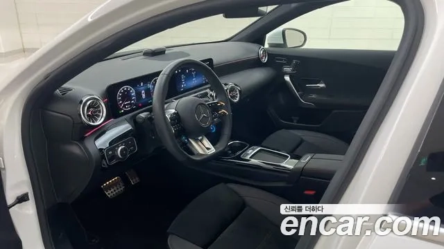 Mercedes-Benz A-Class W177 2024 Белый из Кореи, фото 4