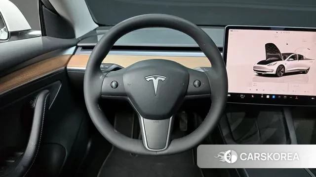 Tesla Model 3 2022 Белый из Кореи, фото 4