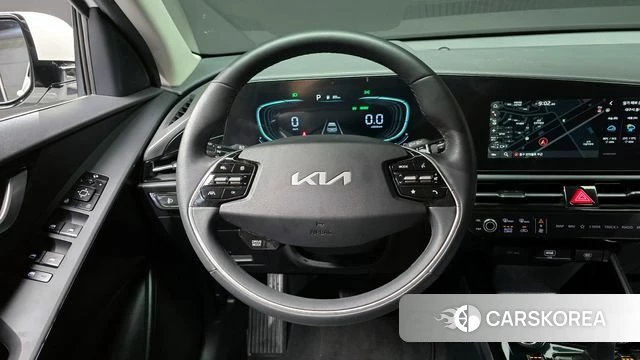 Kia Di Ol Nu Niro 2022 Белый из Кореи, фото 4