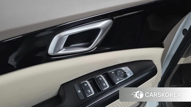 Kia Carnival 4th generation 2022 Белый из Кореи, фото 4