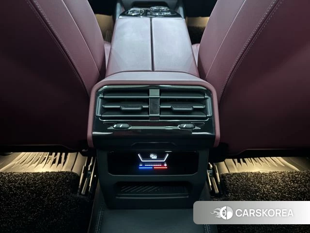 BMW 5 series 2024 Белый из Китая, фото 4