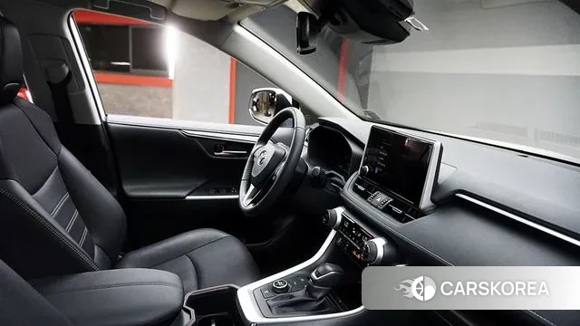 Toyota RAV4 5th Generation 2024 Белый из Кореи, фото 4