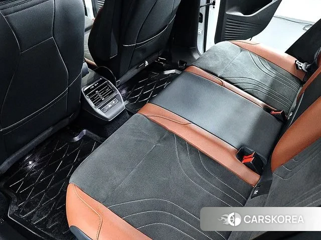 Volkswagen ID.4 2022 Белый из Кореи, фото 4