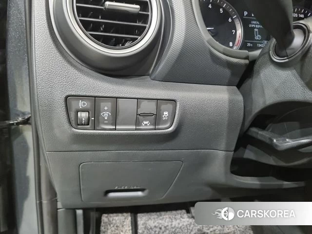 Hyundai Kona 2020 Серый из Кореи, фото 4