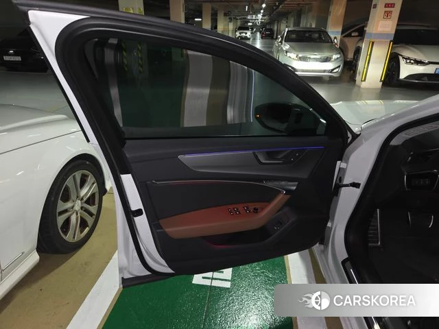 Audi A6 (C8) 2020 Белый из Кореи, фото 4