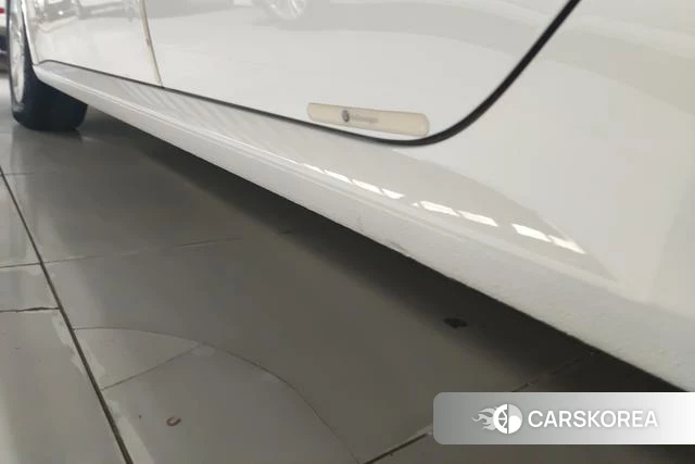Volkswagen Lavida 2023 Белый из Китая, фото 4