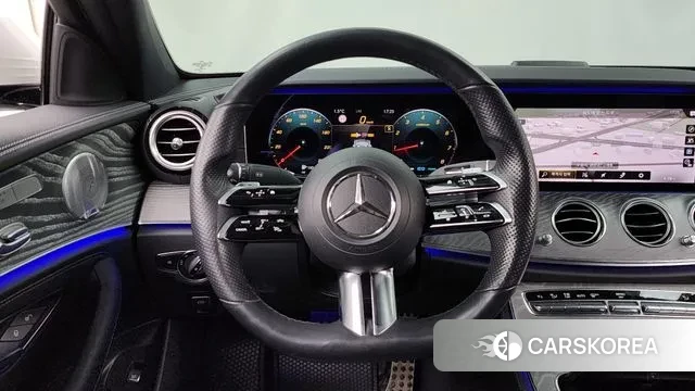 Mercedes-Benz E-Class W213 2021 Белый из Кореи, фото 4