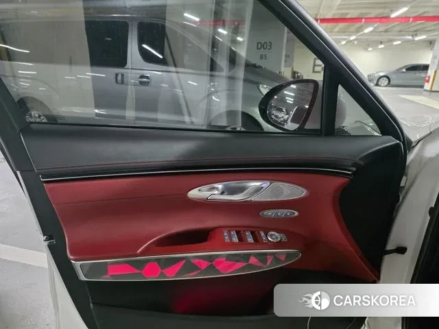 Genesis GV70 2021 Белый из Кореи, фото 4