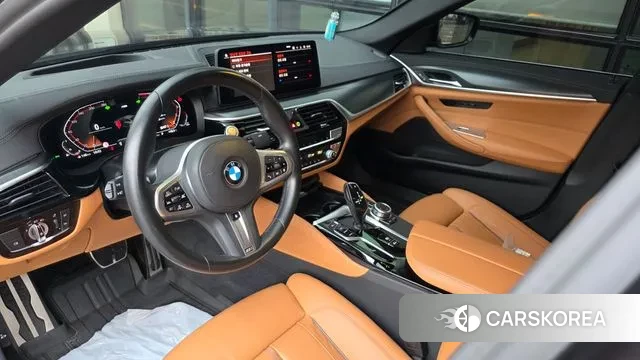 BMW 5 Series (G30) 2022 Серый из Кореи, фото 4