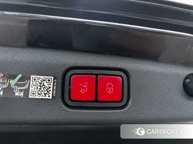 Mercedes-Benz E-class PHEV 2024 Черный из Китая, фото 4