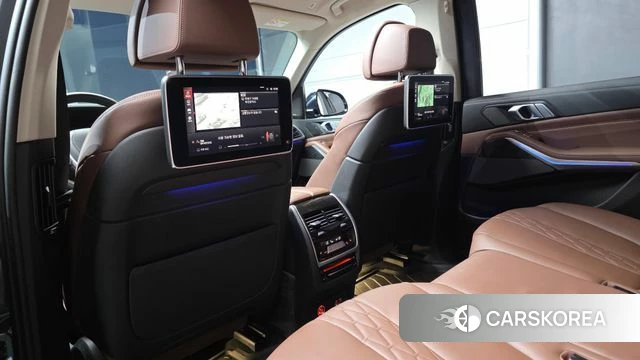 BMW X7 (G07) 2022 Серый из Кореи, фото 4