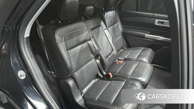 Ford Explorer 6th Generation 2022 Черный из Кореи, фото 4