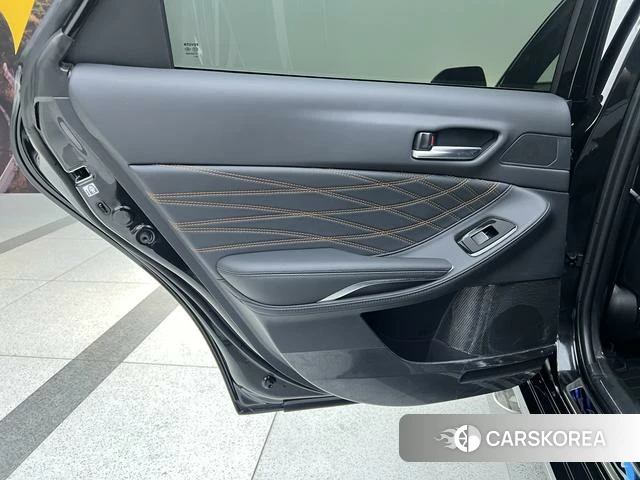 Toyota Asian dragon 2024 Черный из Китая, фото 4