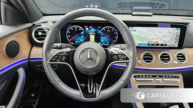 Mercedes-Benz E-Class W213 2023 Белый из Кореи, фото 4