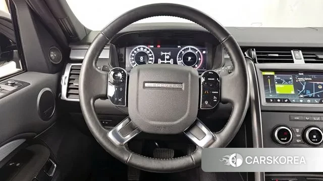 Land Rover Discovery 5 2020 Белый из Кореи, фото 4