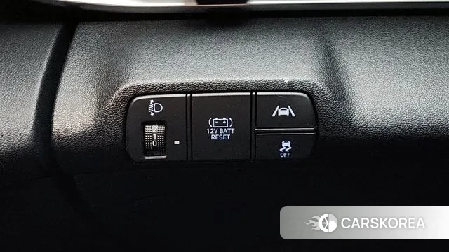 Hyundai Avante Hybrid (CN7) 2022 Белый из Кореи, фото 4