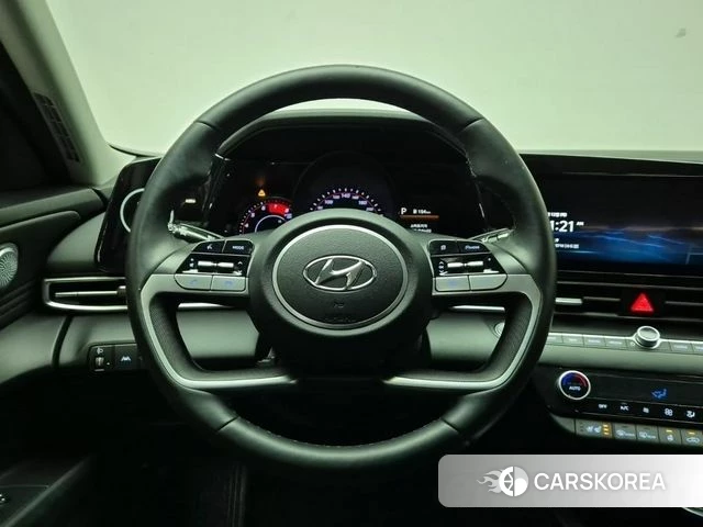 Hyundai Avante (CN7) 2022 Белый из Кореи, фото 4