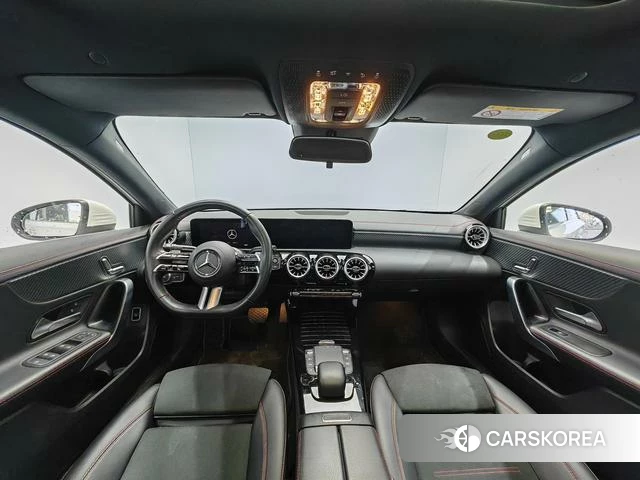 Mercedes-Benz Class A 2023 Белый из Китая, фото 4