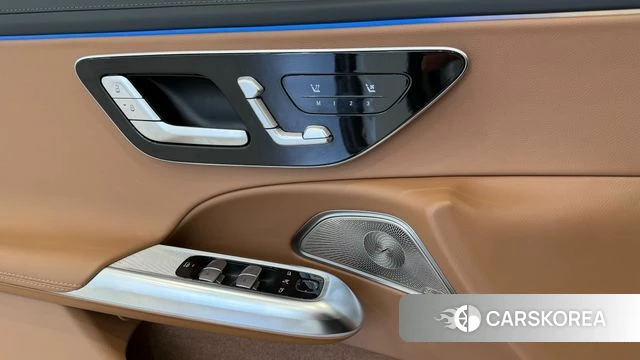 Mercedes-Benz E-Class W214 2026 Белый из Кореи, фото 4