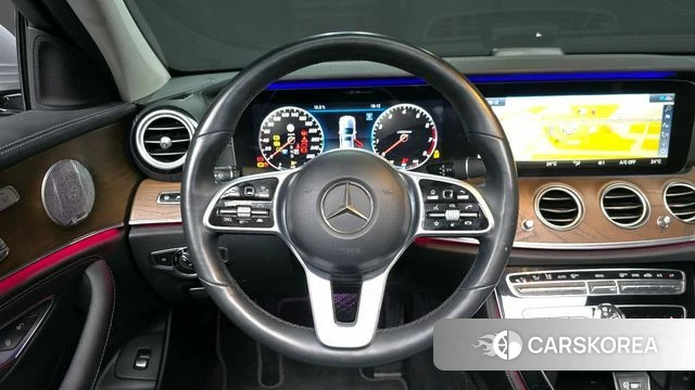 Mercedes-Benz E-Class W213 2020 Серебряный из Кореи, фото 4