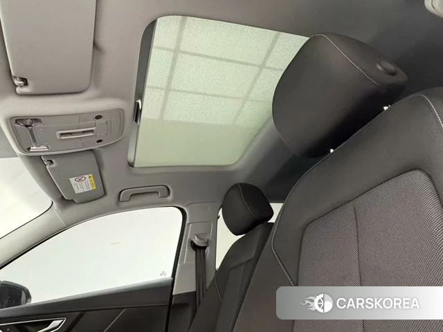 Audi Q2L 2021 Черный из Китая, фото 4