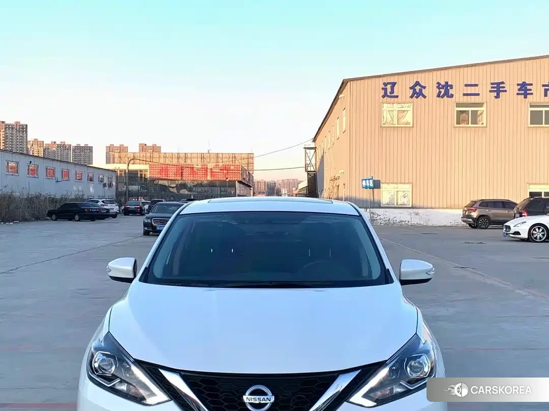 Nissan Sylphy 2024 Белый из Китая, фото 4