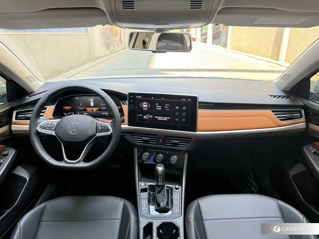 Volkswagen Bora 2022 Белый из Китая, фото 4