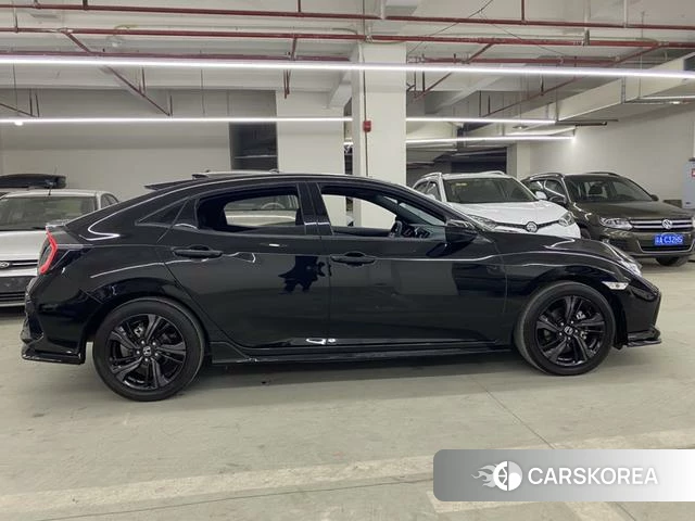 Honda Civic 2022 Черный из Китая, фото 4
