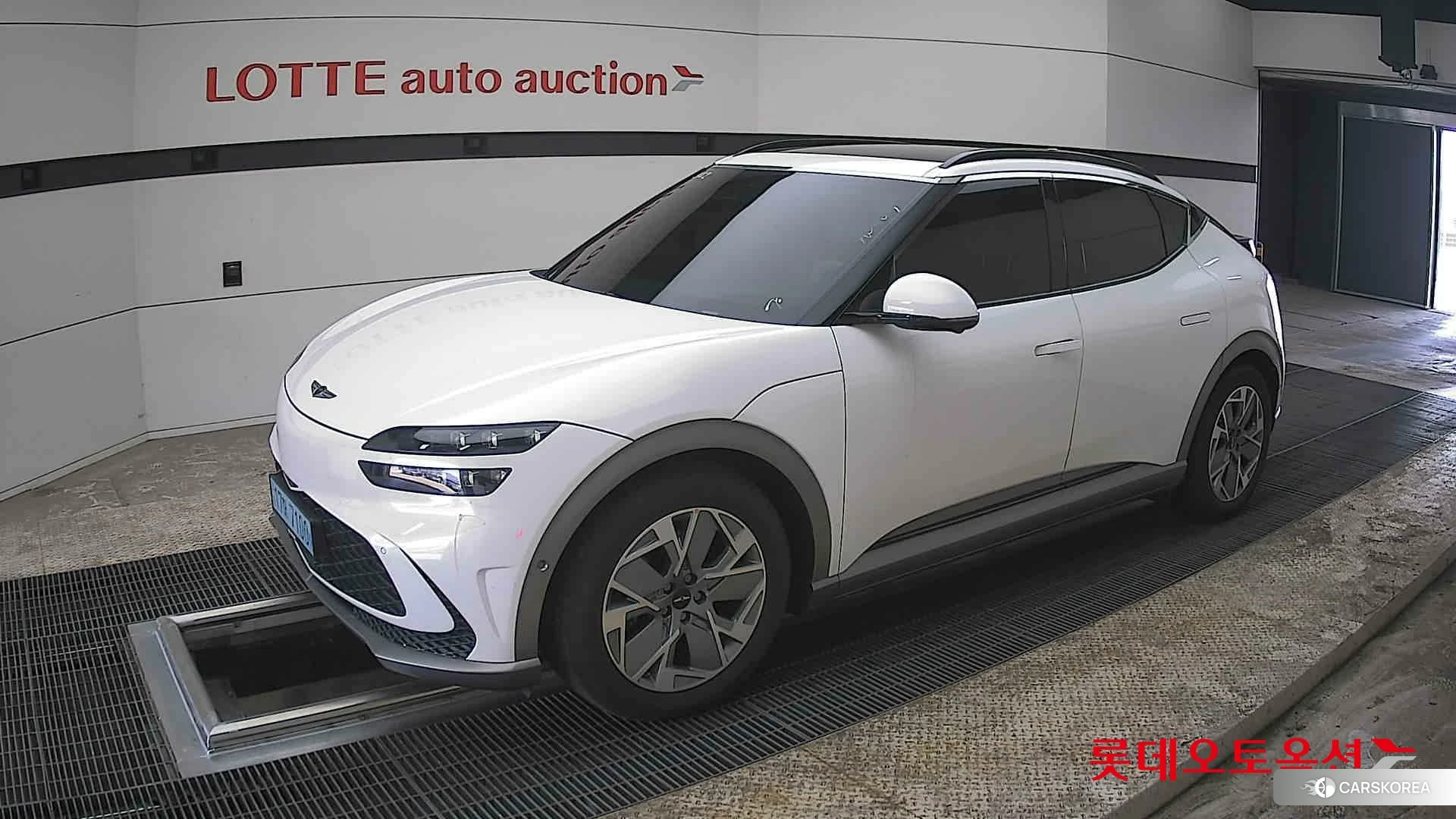 Hyundai GV60 2022 Uyuni White из Кореи, фото 4